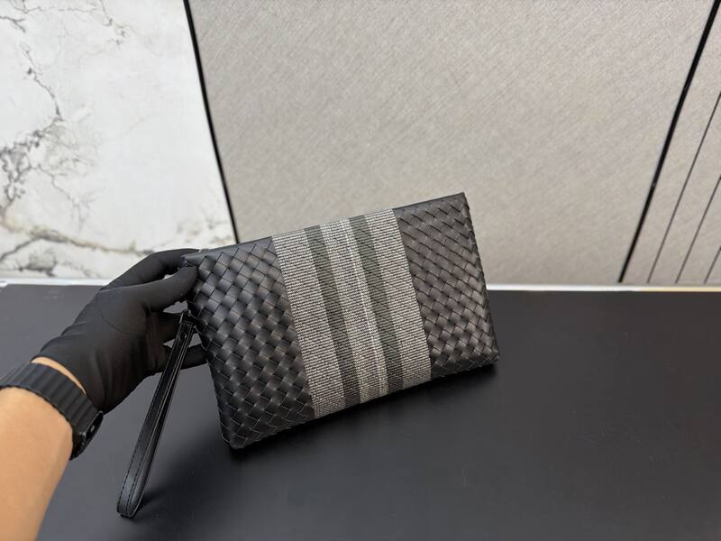 Bottega Veneta Black shoulder bag — AAA Quality Replica