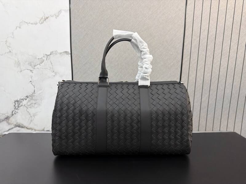 Bottega Veneta Black shoulder bag — Premium Replica