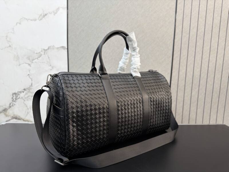 Bottega Veneta Black shoulder bag — 1:1 Replica