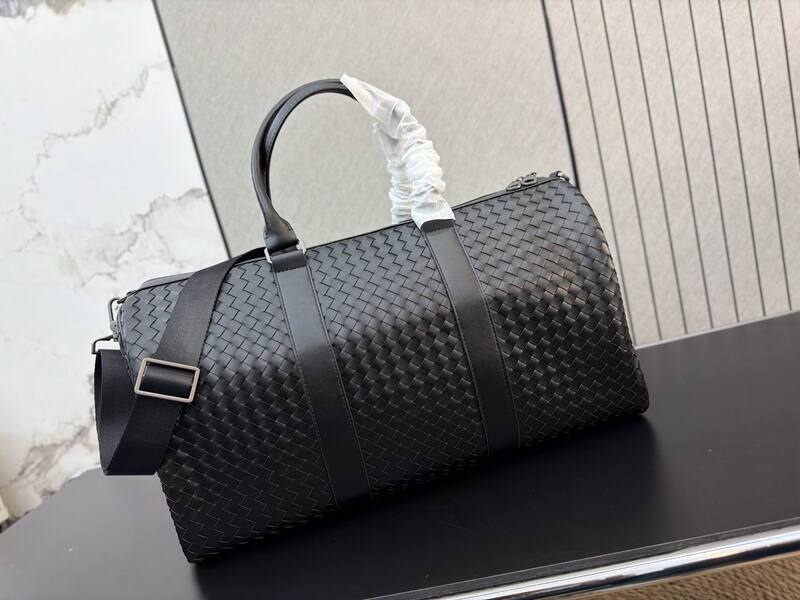 Bottega Veneta Black shoulder bag — 1:1 Replica