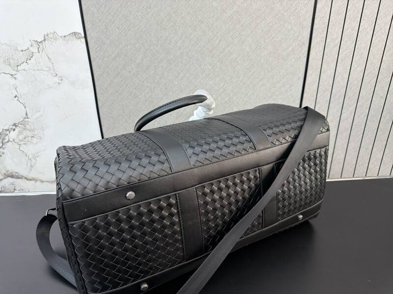 Bottega Veneta Black shoulder bag — 1:1 Replica
