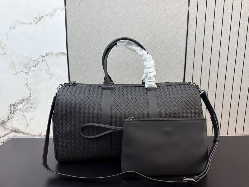 Bottega Veneta Black shoulder bag — AAA Quality Replica