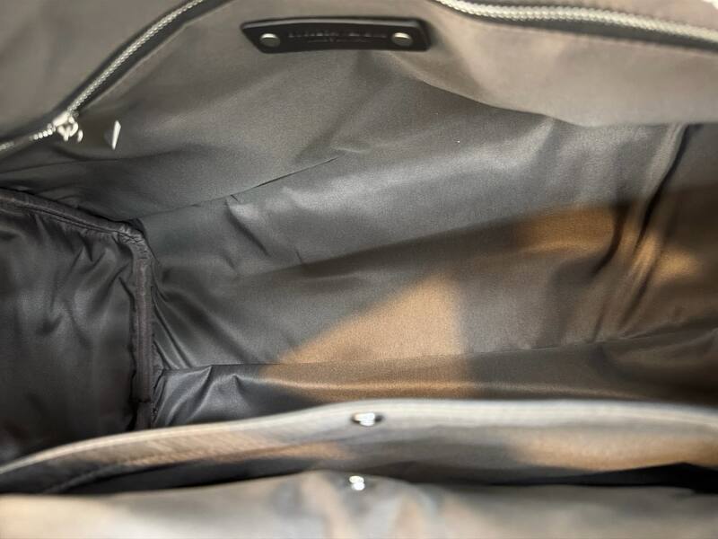 Bottega Veneta Black shoulder bag — AAA Quality Replica