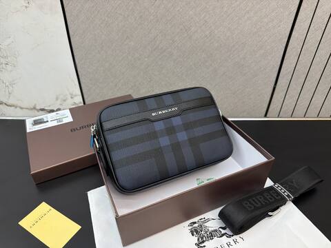Burberry Black shoulder bag Premium Replica