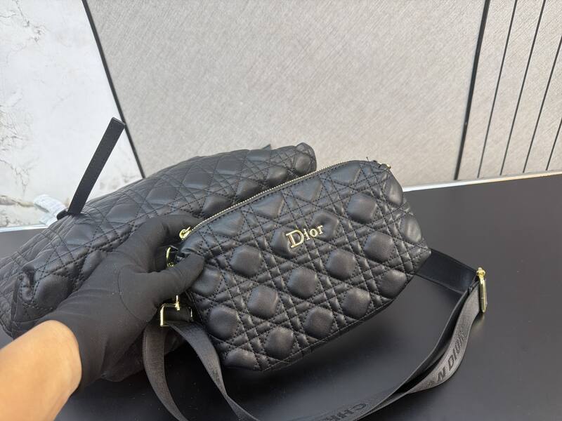 Dior Black Cannage tote — Premium Replica