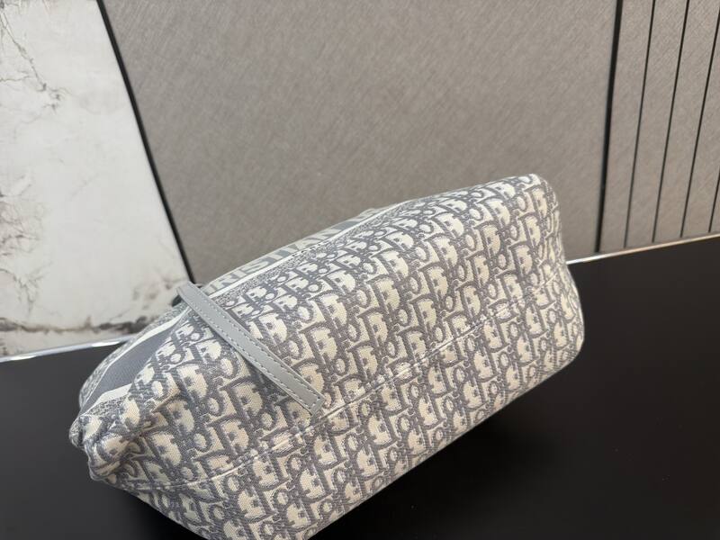 Dior Book Tote Oblique Navy — Top Quality Replica