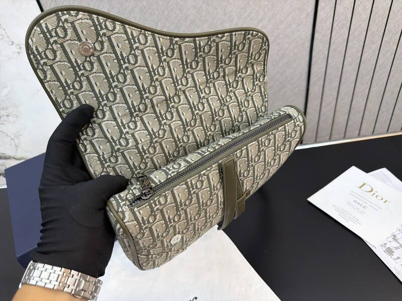 Dior Saddle Beige and olive Oblique jacquard crossbody — 1:1 Replica