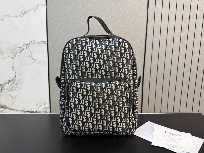 Dior Black Oblique travel — AAA Quality Replica