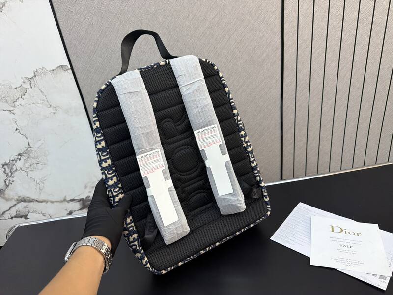 Dior Black Oblique travel — AAA Quality Replica