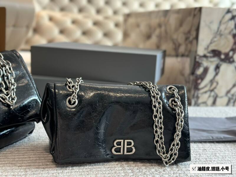 Balenciaga Black 40x30x16cm shoulder bag — Premium Replica