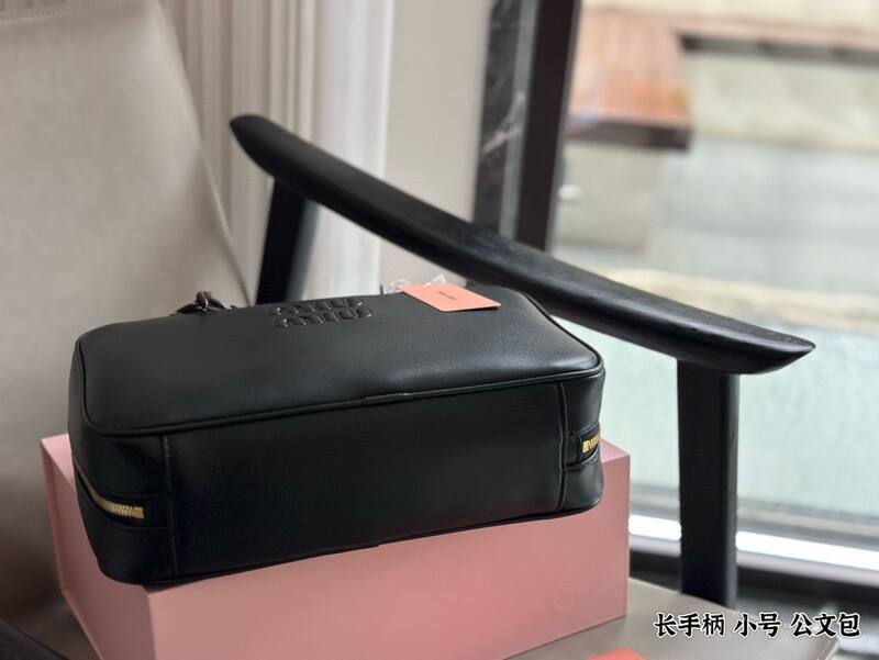 Balenciaga Black 40x30x16cm shoulder bag — Premium Replica