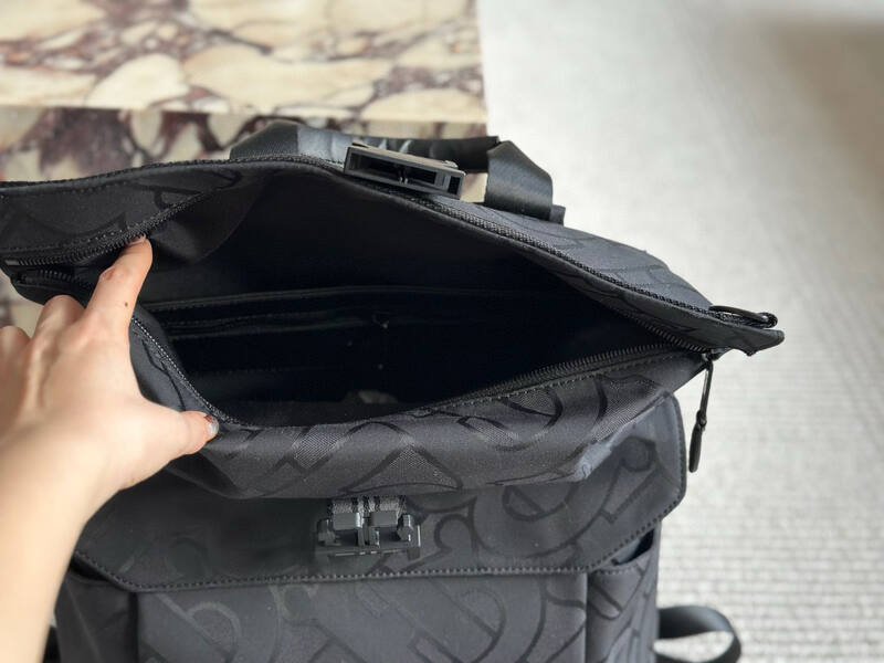 Burberry Monogram shoulder bag — Premium Replica