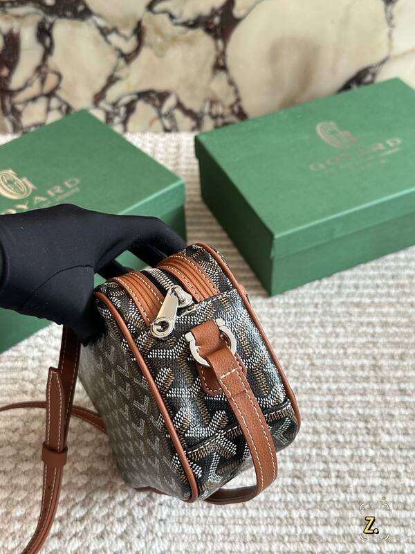 Goyard Brown shoulder bag — Premium Replica