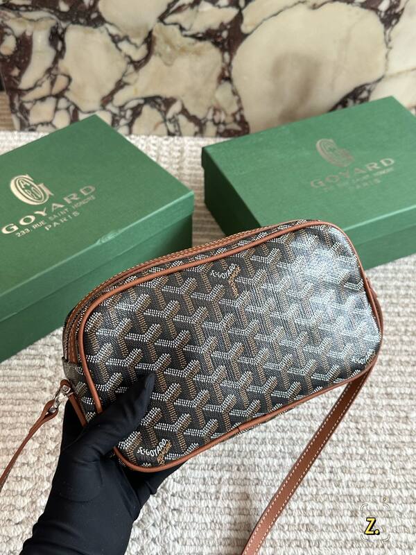 Goyard Brown shoulder bag — Premium Replica