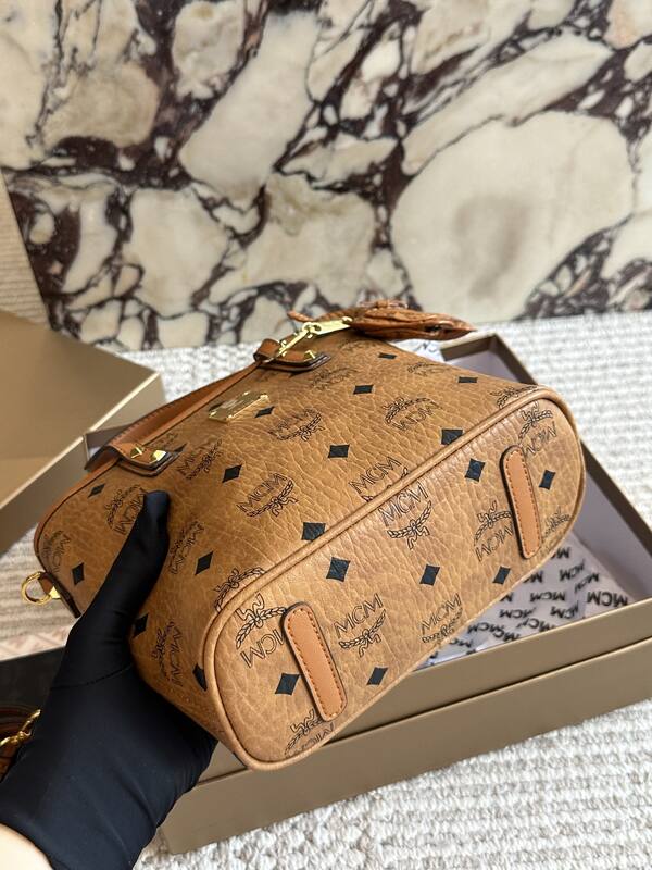 MCM Toni Visetos shoulder bag — Top Quality Replica