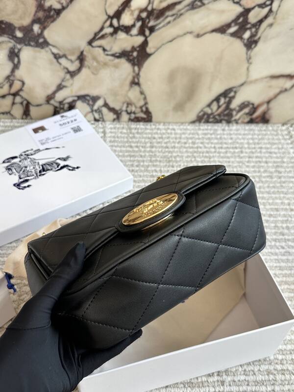 Burberry Black shoulder bag — AAA Quality Replica