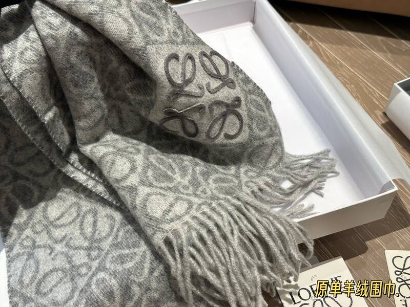 Loewe Grey shoulder bag — AAA Quality Replica