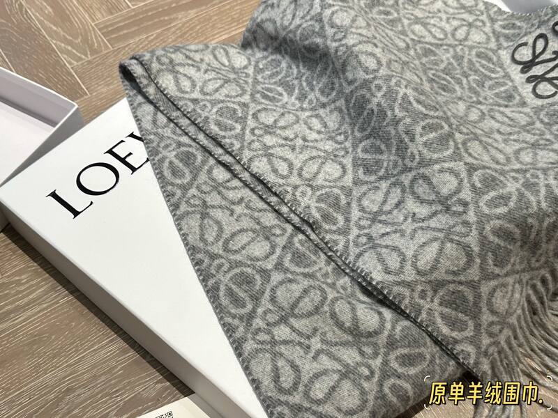 Loewe Grey shoulder bag — AAA Quality Replica
