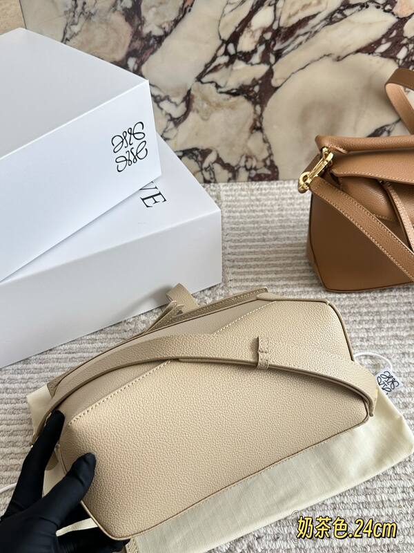 Loewe Puzzle Beige grained leather crossbody — 1:1 Replica