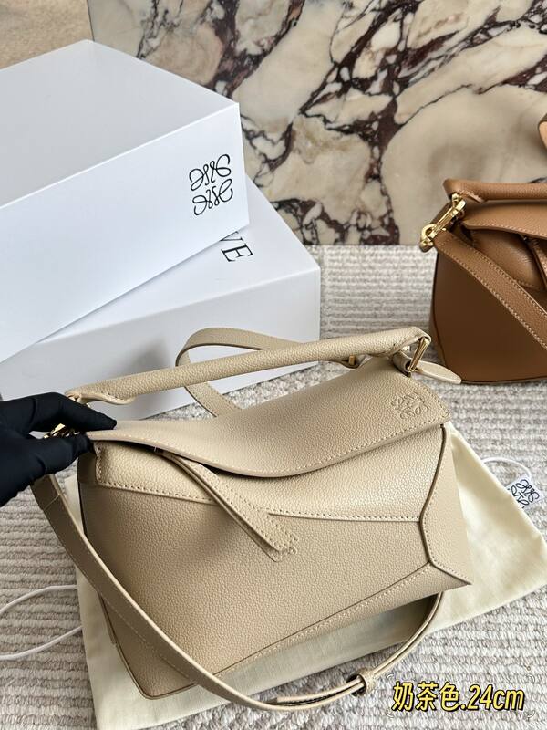 Loewe Puzzle Beige grained leather crossbody — 1:1 Replica
