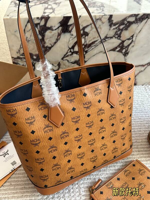 MCM Toni Cognac Visetos 33x28x16cm tote bag — 1:1 Replica