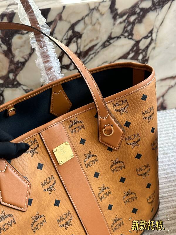 MCM Toni Cognac Visetos 33x28x16cm tote bag — 1:1 Replica