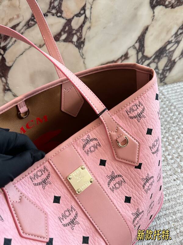 MCM Toni Pink Visetos 33x28x16cm tote bag — Premium Replica