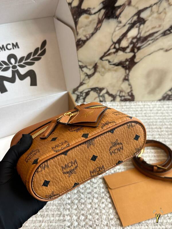 MCM Visetos 25x18x10cm shoulder bag — 1:1 Replica
