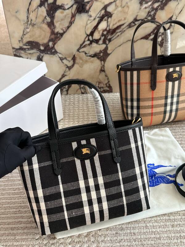 Burberry Brown shoulder bag — Premium Replica