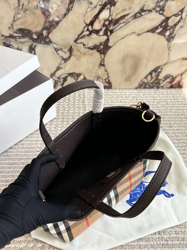 Burberry Brown shoulder bag — Premium Replica