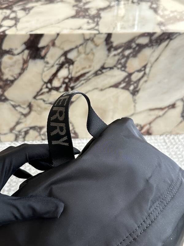 Burberry Black shoulder bag — AAA Quality Replica