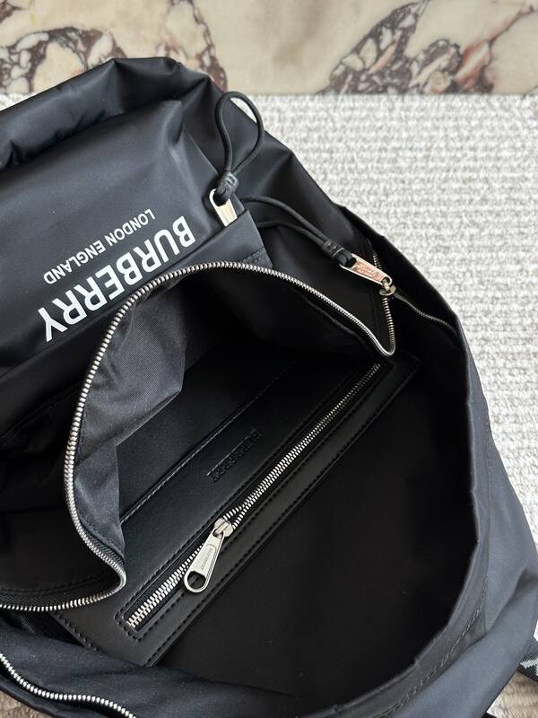 Burberry Black shoulder bag — AAA Quality Replica