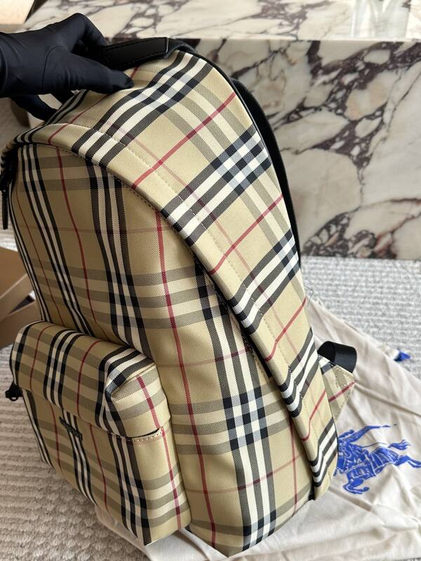 Burberry Beige shoulder bag — Top Quality Replica