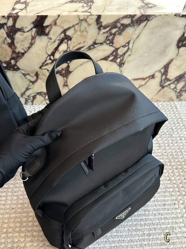 Prada Black shoulder bag — Premium Replica