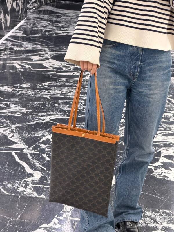 Celine everyday — AAA Quality Replica
