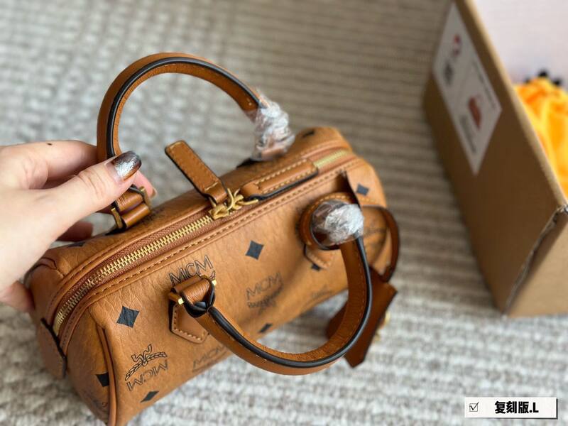 MCM Visetos shoulder bag — AAA Quality Replica