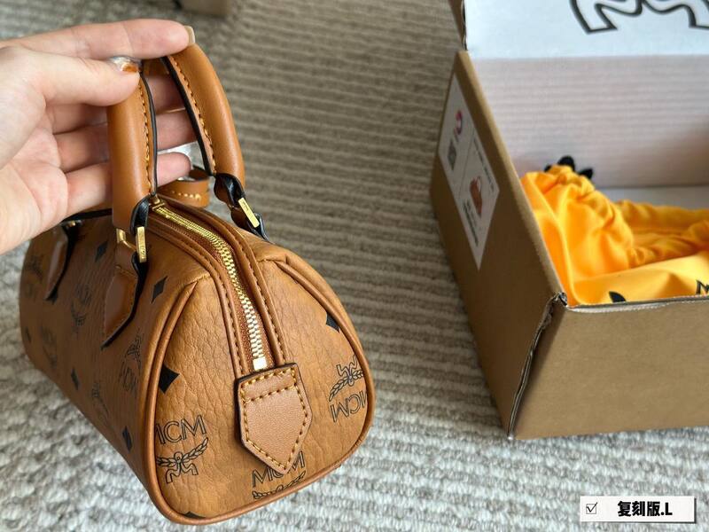 MCM Visetos shoulder bag — AAA Quality Replica