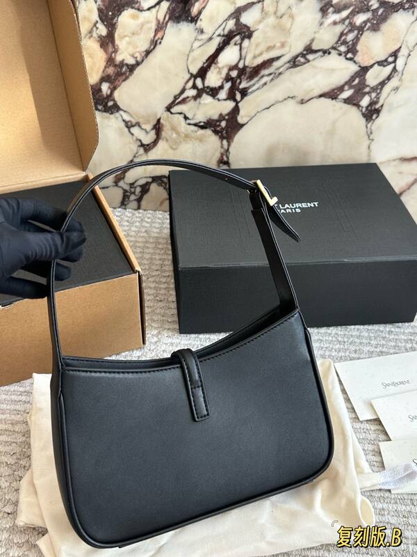 Celine everyday — Premium Replica