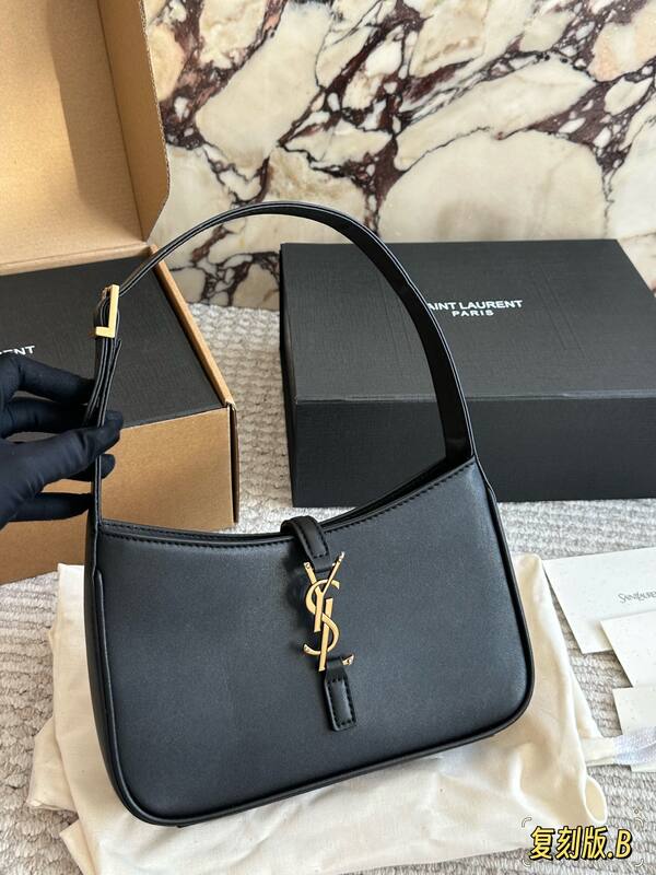 Celine everyday — Premium Replica