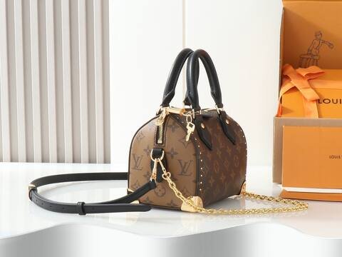 Louis Vuitton Speedy 20 Monogram 20 crossbody 1 1 Replica