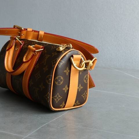 Louis Vuitton Keepall Bandouli re 25 Monogram 25 crossbody AAA Quality Replica