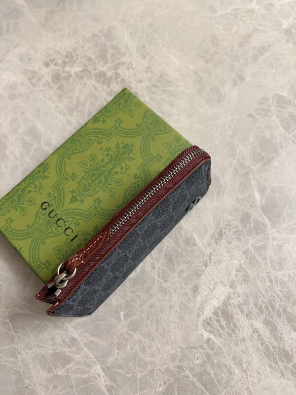 Gucci GG Supreme Grey Black 13 everyday — Premium Replica