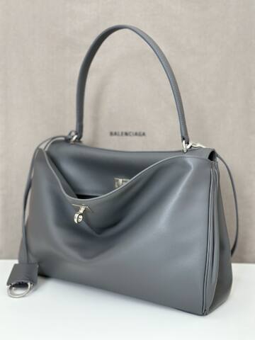 Balenciaga Grey 30x22x12cm shoulder bag AAA Quality Replica