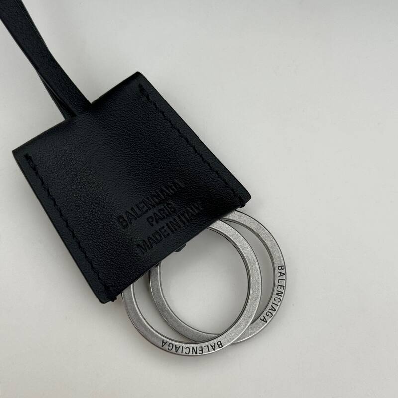 Balenciaga Black 30x22x12cm shoulder bag — Premium Replica