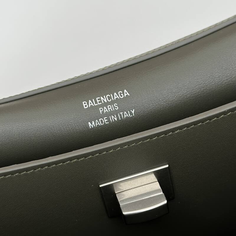 Balenciaga Green 25x18x10cm shoulder bag — AAA Quality Replica