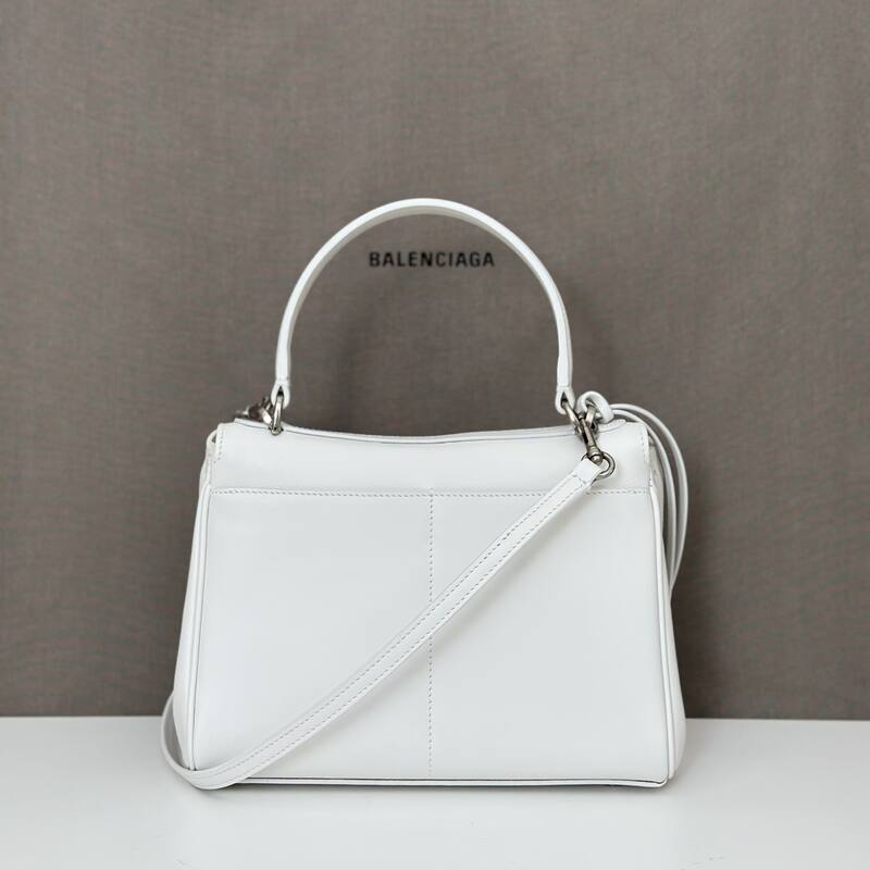 Balenciaga White 25x18x10cm shoulder bag — Premium Replica