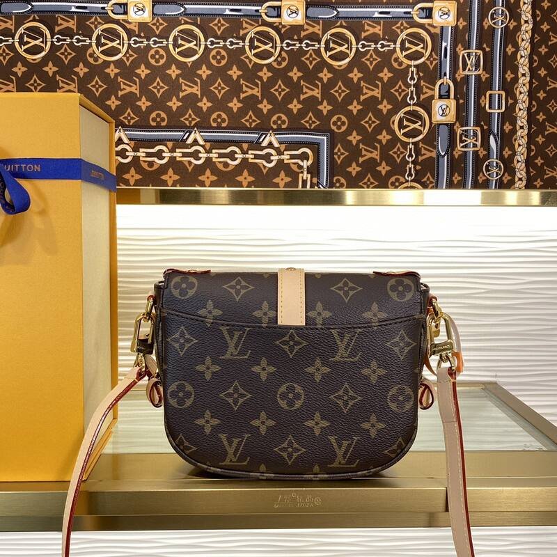 Louis Vuitton Saumur BB Monogram BB crossbody — AAA Quality Replica