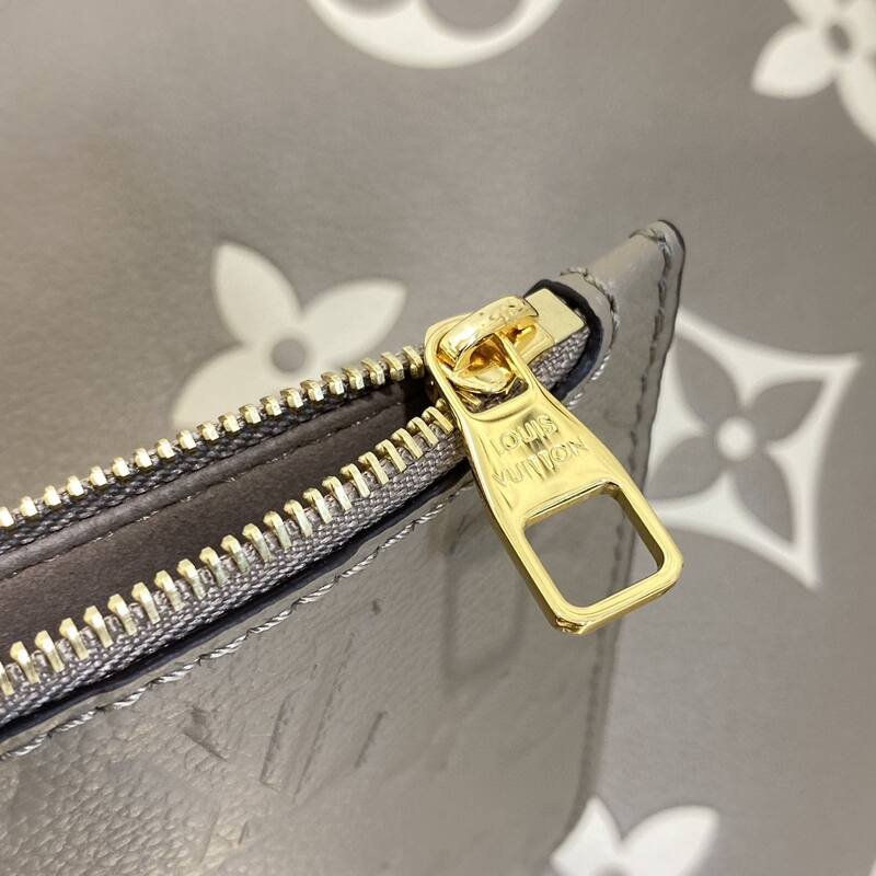 Louis Vuitton M46725 Grey Monogram Empreinte crossbody — AAA Quality Replica