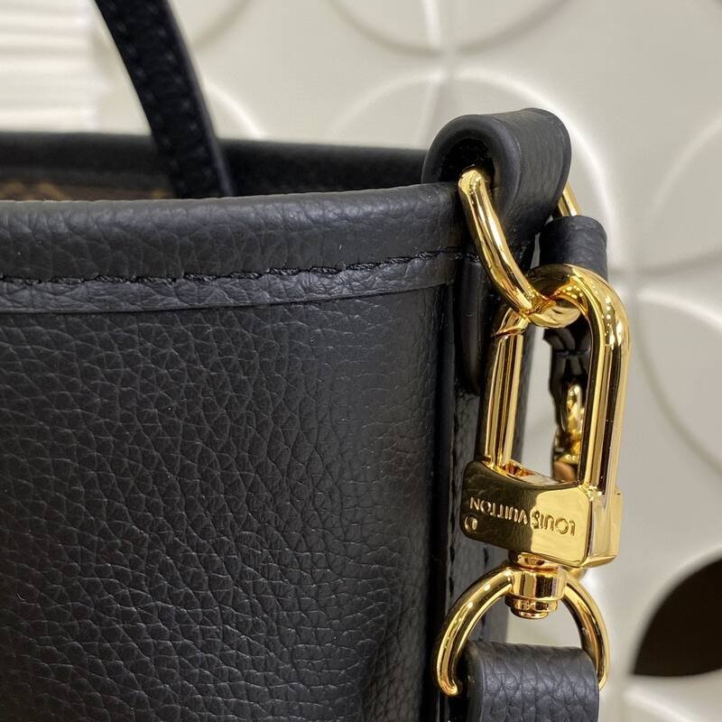 Louis Vuitton Neverfull Bandouli re Inside Out BB Black BB crossbody — AAA Quality Replica