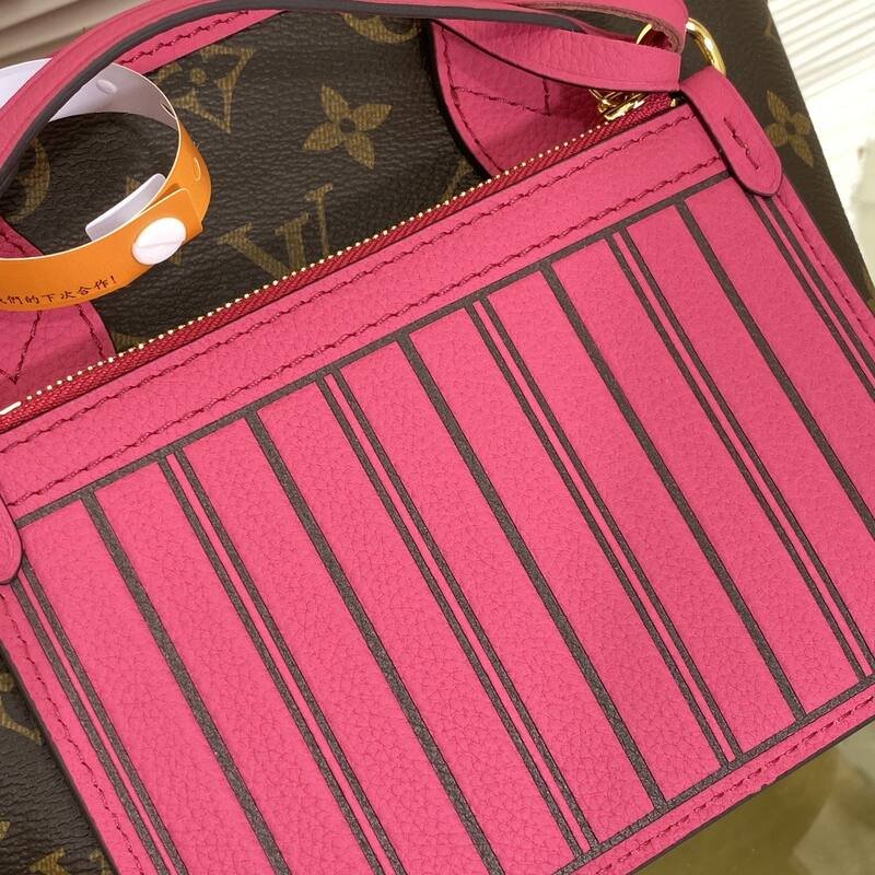 Louis Vuitton Neverfull Bandouli re Inside Out BB Pink BB crossbody — AAA Quality Replica